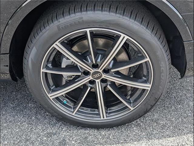 new 2025 Audi Q7 car