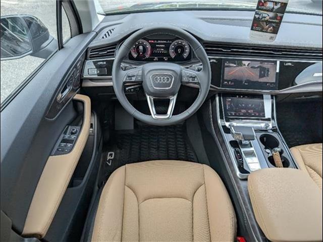 new 2025 Audi Q7 car