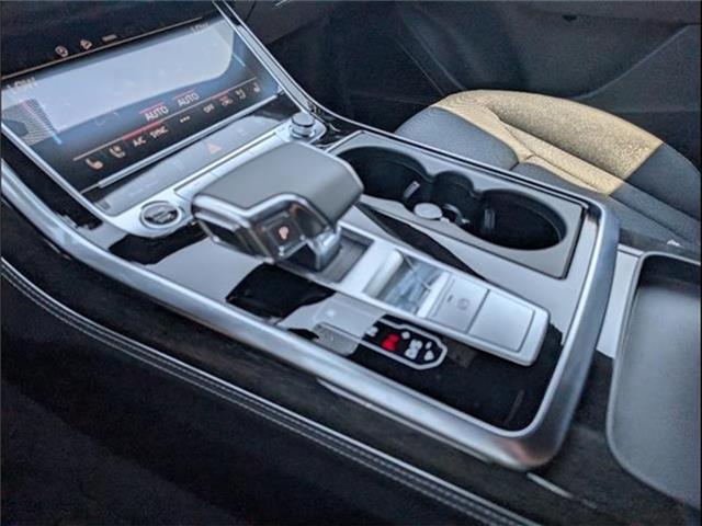 new 2025 Audi Q7 car