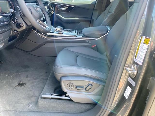 new 2025 Audi Q7 car