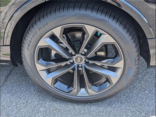 new 2025 Audi Q7 car