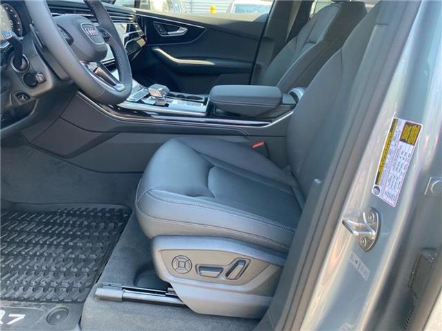 new 2025 Audi Q7 car