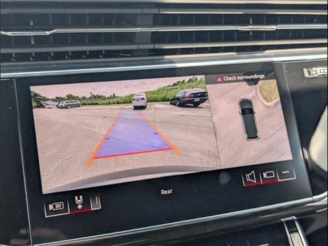 new 2025 Audi Q7 car