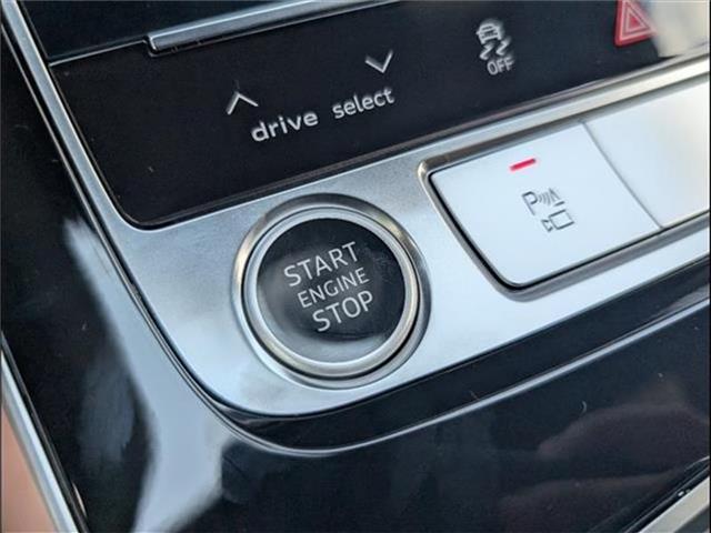 new 2025 Audi Q7 car