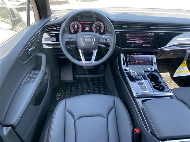 new 2025 Audi Q7 car