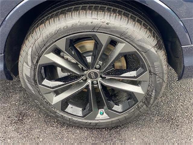 new 2025 Audi Q7 car