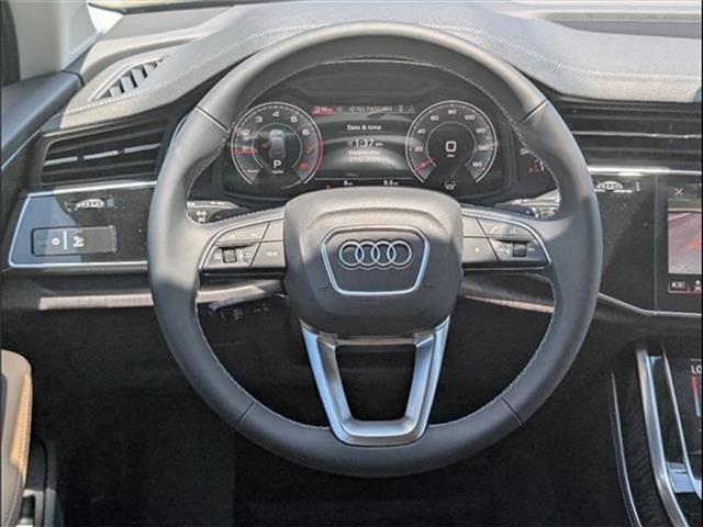 new 2025 Audi Q7 car