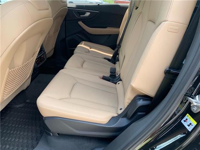 new 2025 Audi Q7 car