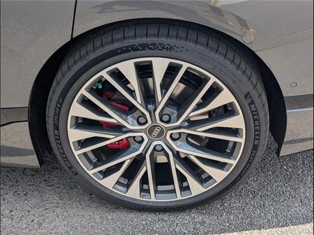 new 2025 Audi S6 e-tron car