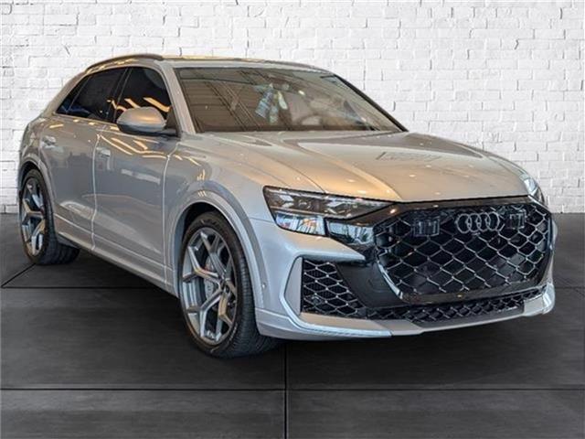 new 2025 Audi RS Q8 car