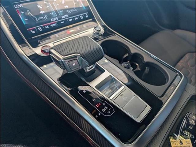 new 2025 Audi RS Q8 car