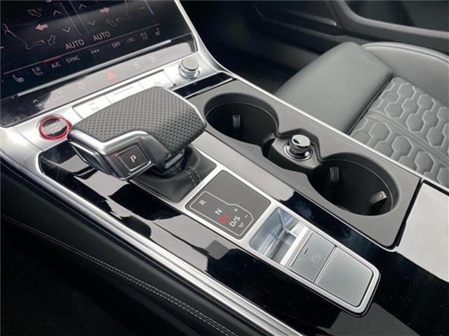 new 2025 Audi RS 6 Avant car