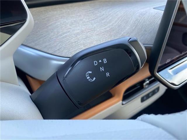 new 2025 Volkswagen ID. Buzz car