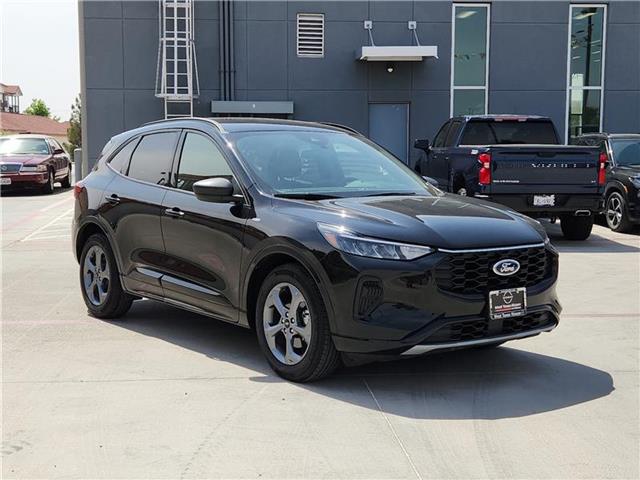 used 2023 Ford Escape car, priced at $24,999