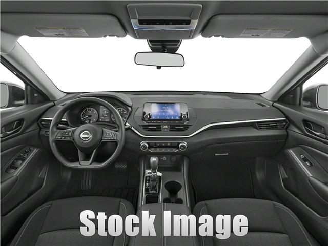 new 2025 Nissan Altima car