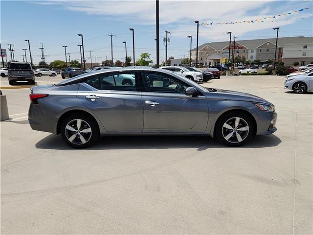 used 2022 Nissan Altima car, priced at $26,999