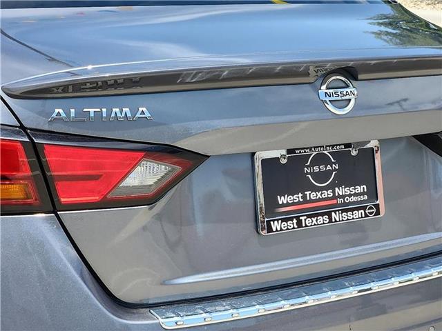 used 2022 Nissan Altima car, priced at $26,999
