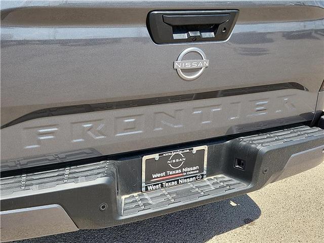new 2025 Nissan Frontier car