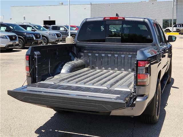 new 2025 Nissan Frontier car