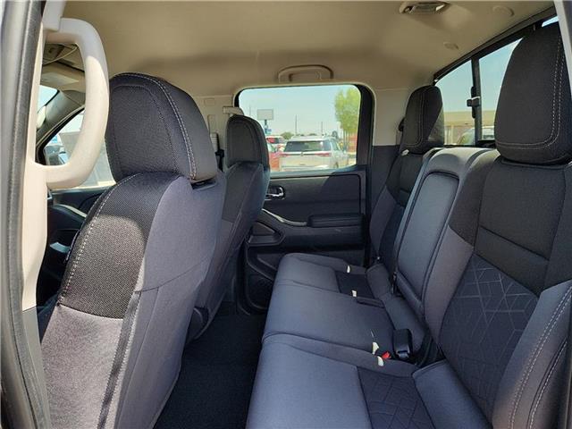 new 2025 Nissan Frontier car