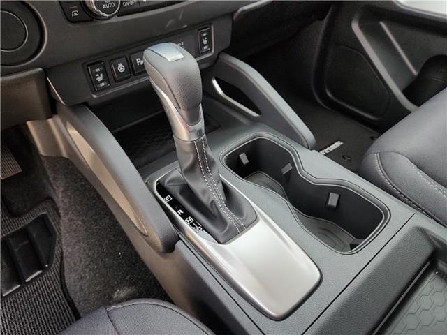 new 2025 Nissan Frontier car