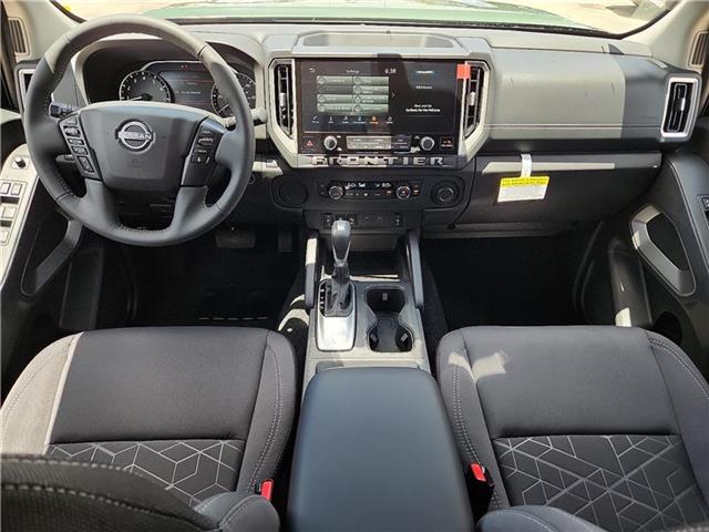 new 2025 Nissan Frontier car