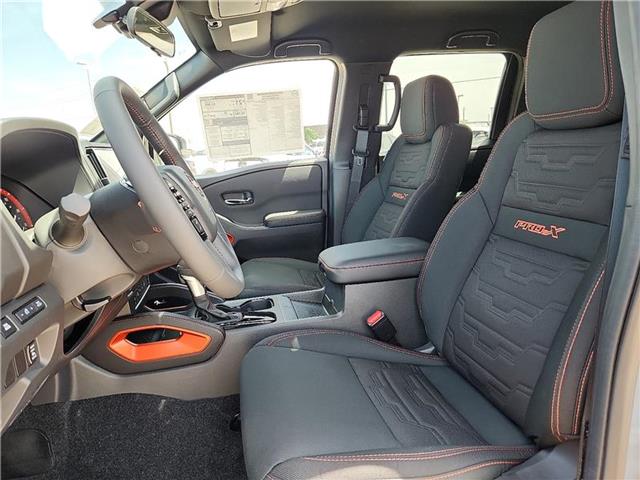 new 2025 Nissan Frontier car