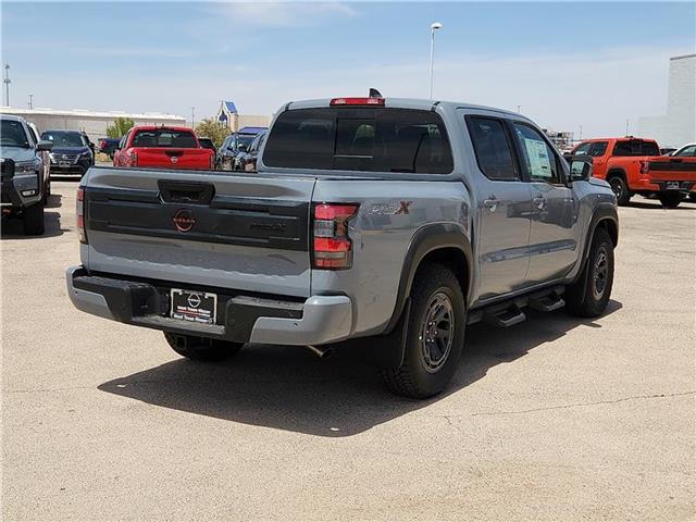 new 2025 Nissan Frontier car