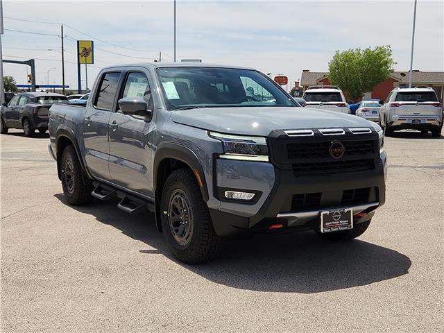 new 2025 Nissan Frontier car
