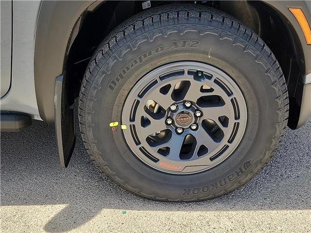 new 2025 Nissan Frontier car