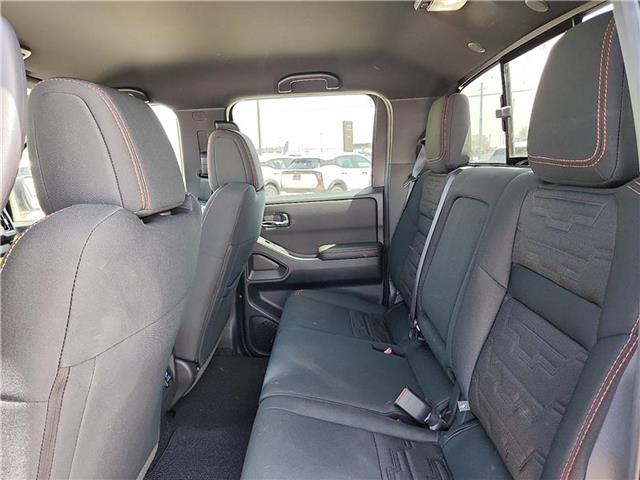 new 2025 Nissan Frontier car