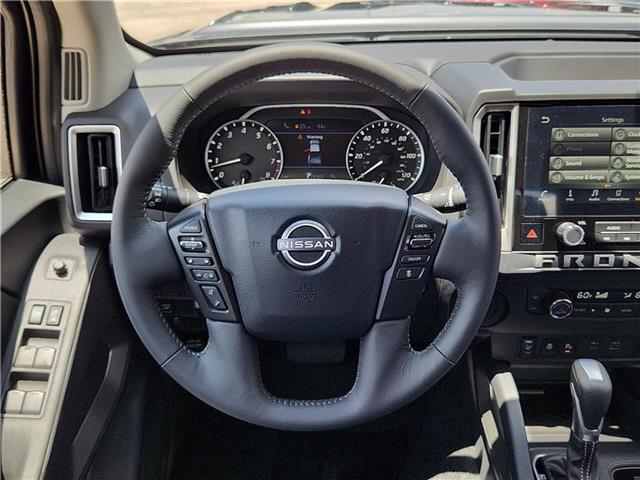 new 2025 Nissan Frontier car