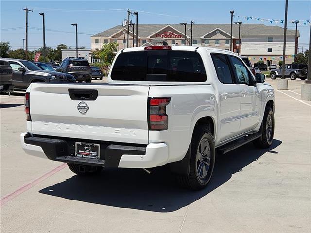 new 2025 Nissan Frontier car