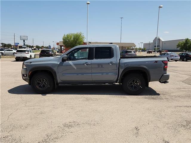 new 2025 Nissan Frontier car