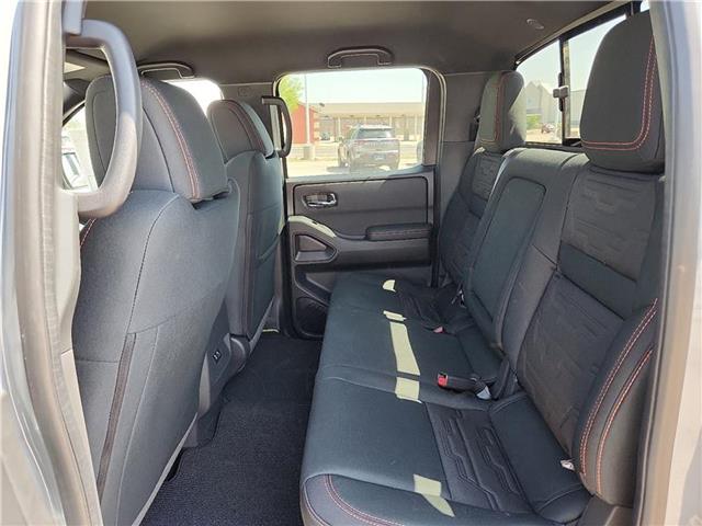 new 2025 Nissan Frontier car