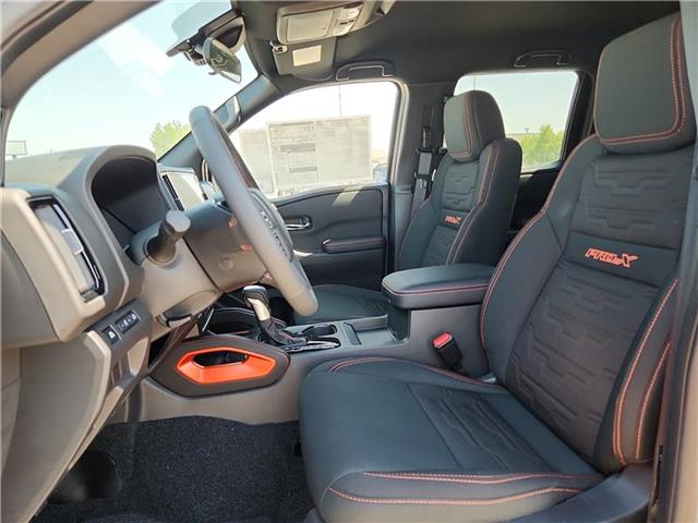 new 2025 Nissan Frontier car