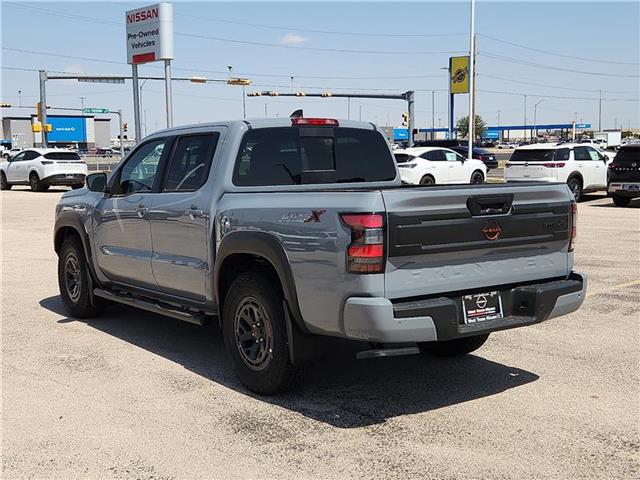 new 2025 Nissan Frontier car