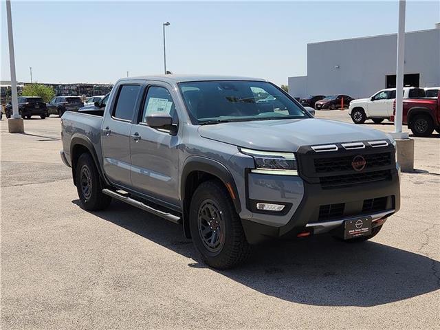 new 2025 Nissan Frontier car
