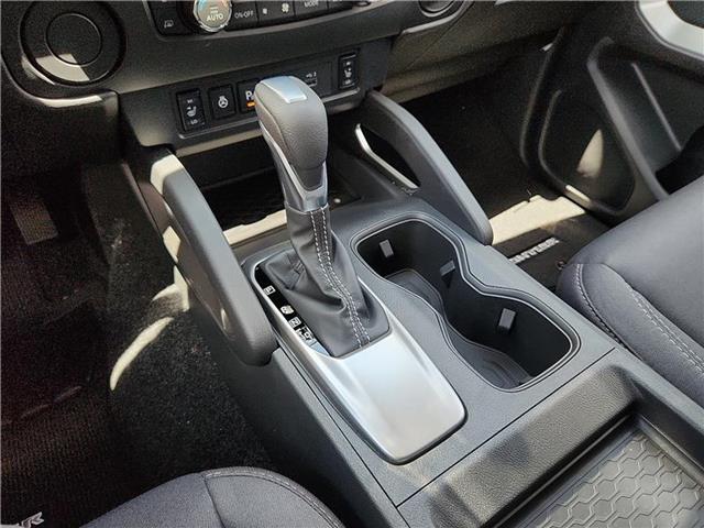 new 2025 Nissan Frontier car