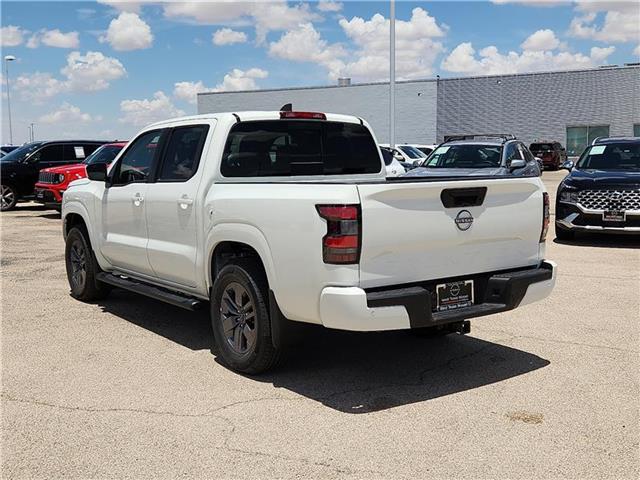 new 2025 Nissan Frontier car