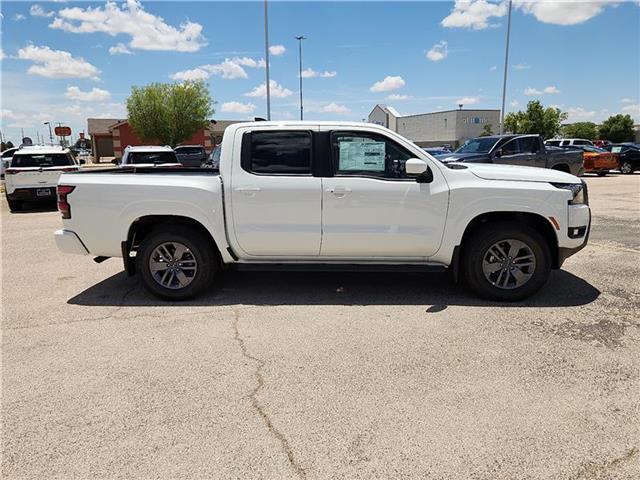 new 2025 Nissan Frontier car
