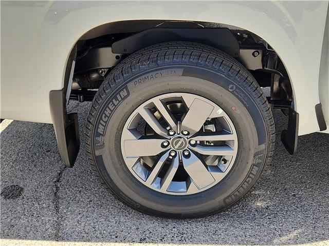 new 2025 Nissan Frontier car