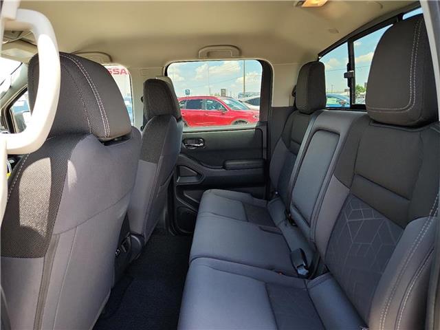new 2025 Nissan Frontier car