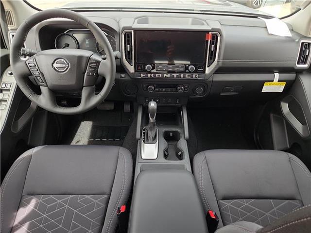 new 2025 Nissan Frontier car