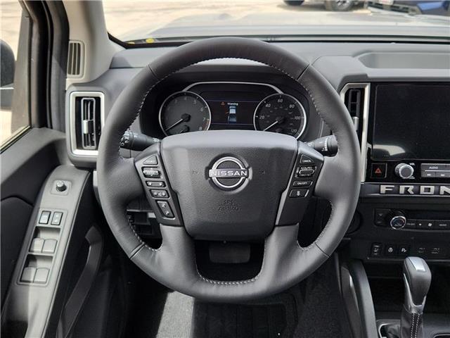 new 2025 Nissan Frontier car