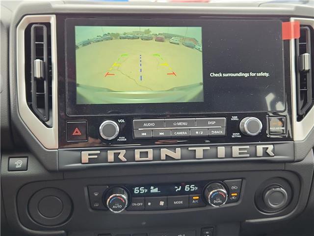 new 2025 Nissan Frontier car
