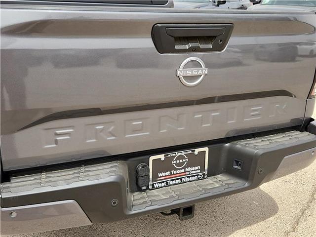 new 2025 Nissan Frontier car