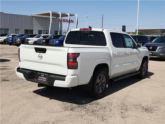 new 2025 Nissan Frontier car