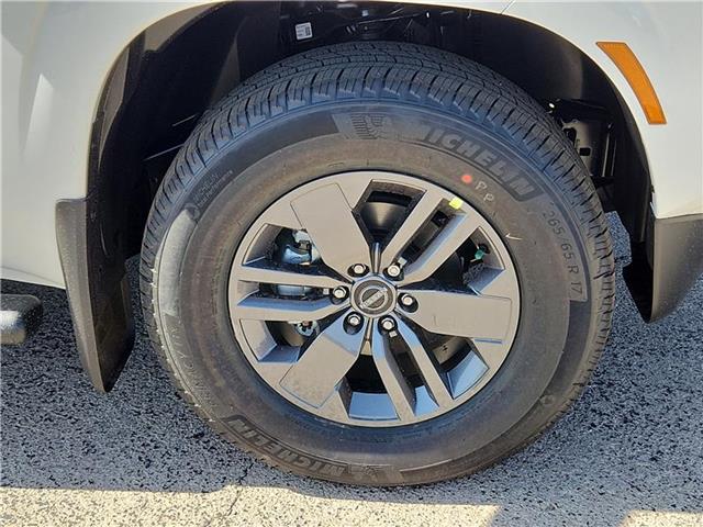 new 2025 Nissan Frontier car