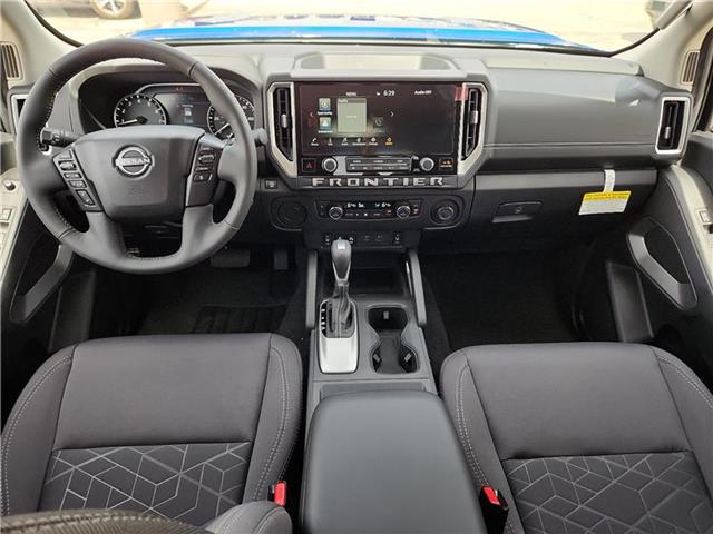 new 2025 Nissan Frontier car
